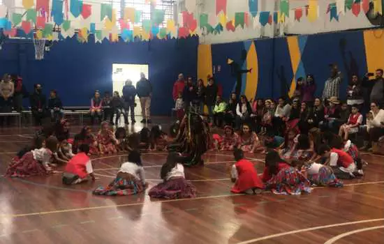 Reportaje de ABC do ABC sobre la Festa Junina de Escola Vereda
